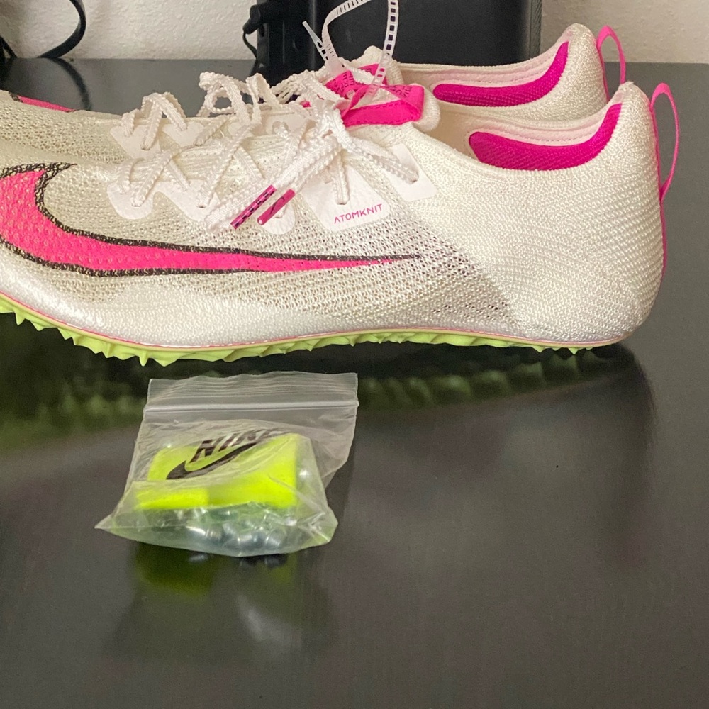 Nike Atomknit Running Shoes - White and Pink